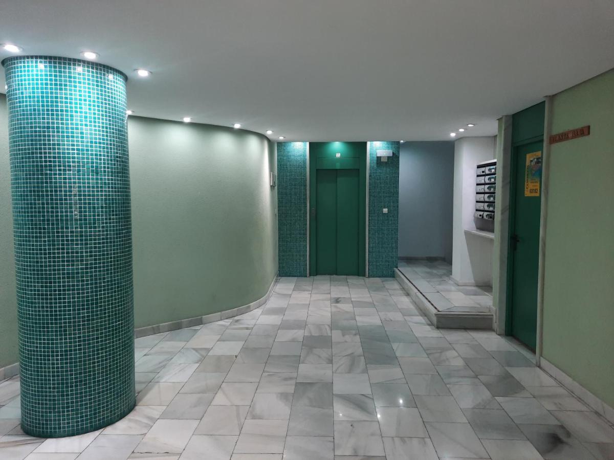 Moderno Apartamento Familiar Junto Al Mar - Conejito Lägenhet Torrevieja Exteriör bild