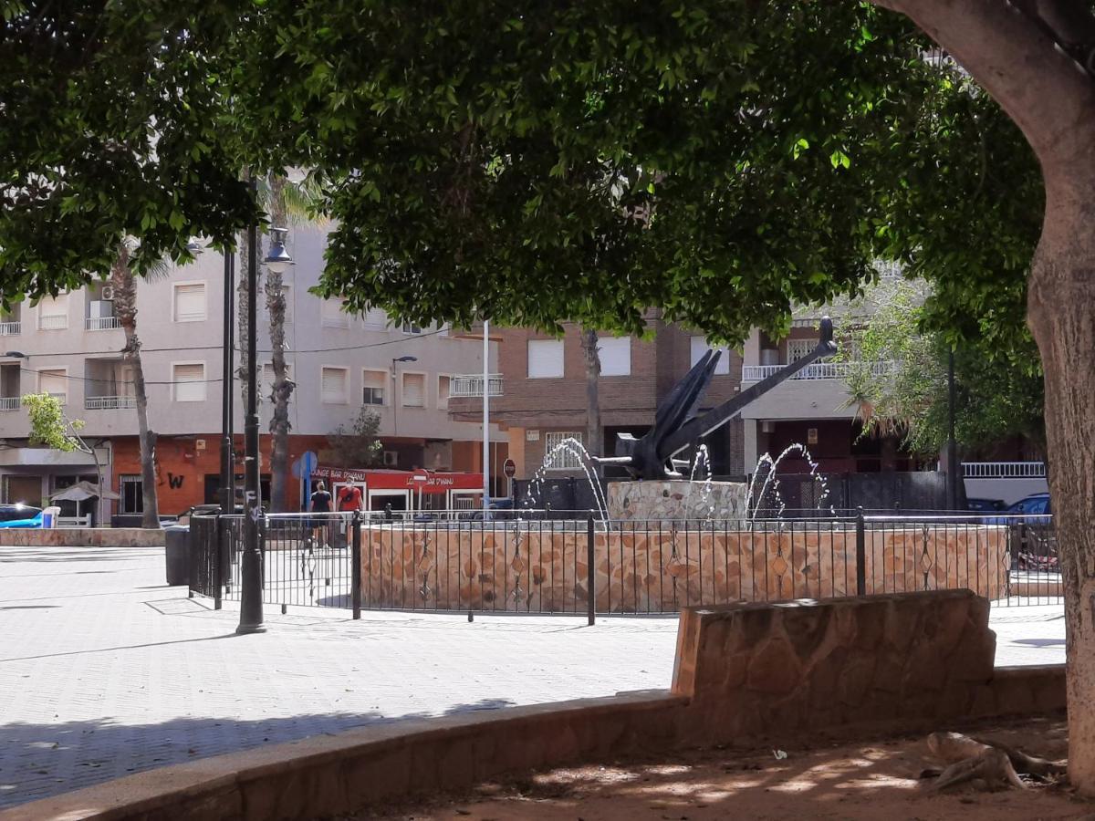 Moderno Apartamento Familiar Junto Al Mar - Conejito Lägenhet Torrevieja Exteriör bild