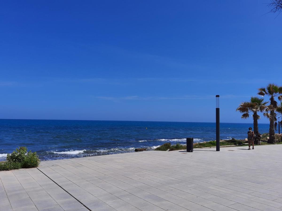 Moderno Apartamento Familiar Junto Al Mar - Conejito Lägenhet Torrevieja Exteriör bild