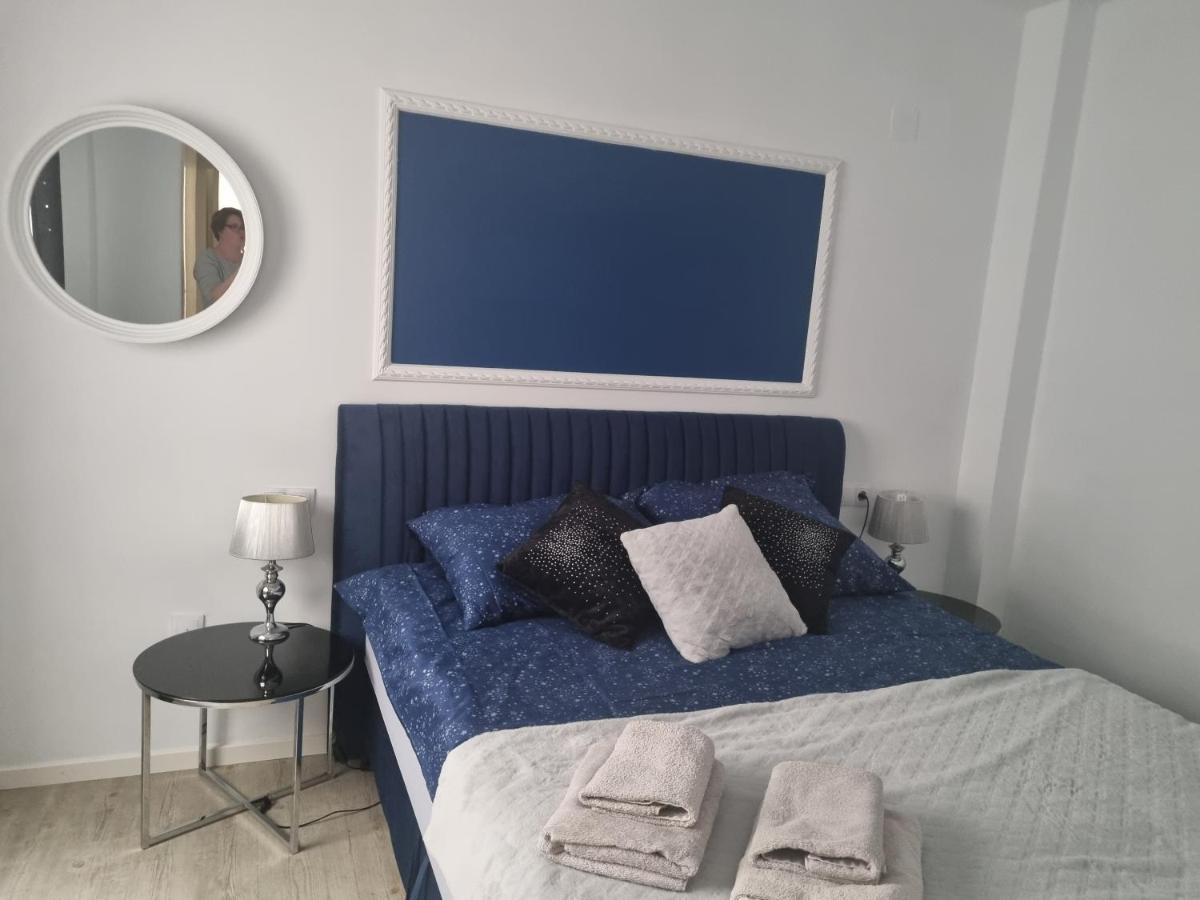 Moderno Apartamento Familiar Junto Al Mar - Conejito Lägenhet Torrevieja Exteriör bild