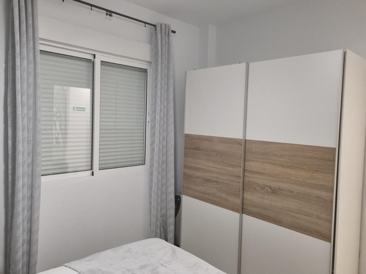 Moderno Apartamento Familiar Junto Al Mar - Conejito Lägenhet Torrevieja Exteriör bild